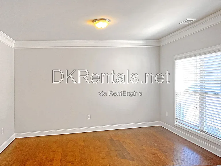 582 Warrenton Run Dr — Photo 15