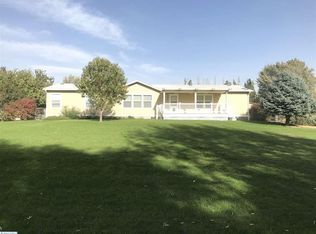 3021 N Goose Gap Pr NE, Benton City, WA 99320