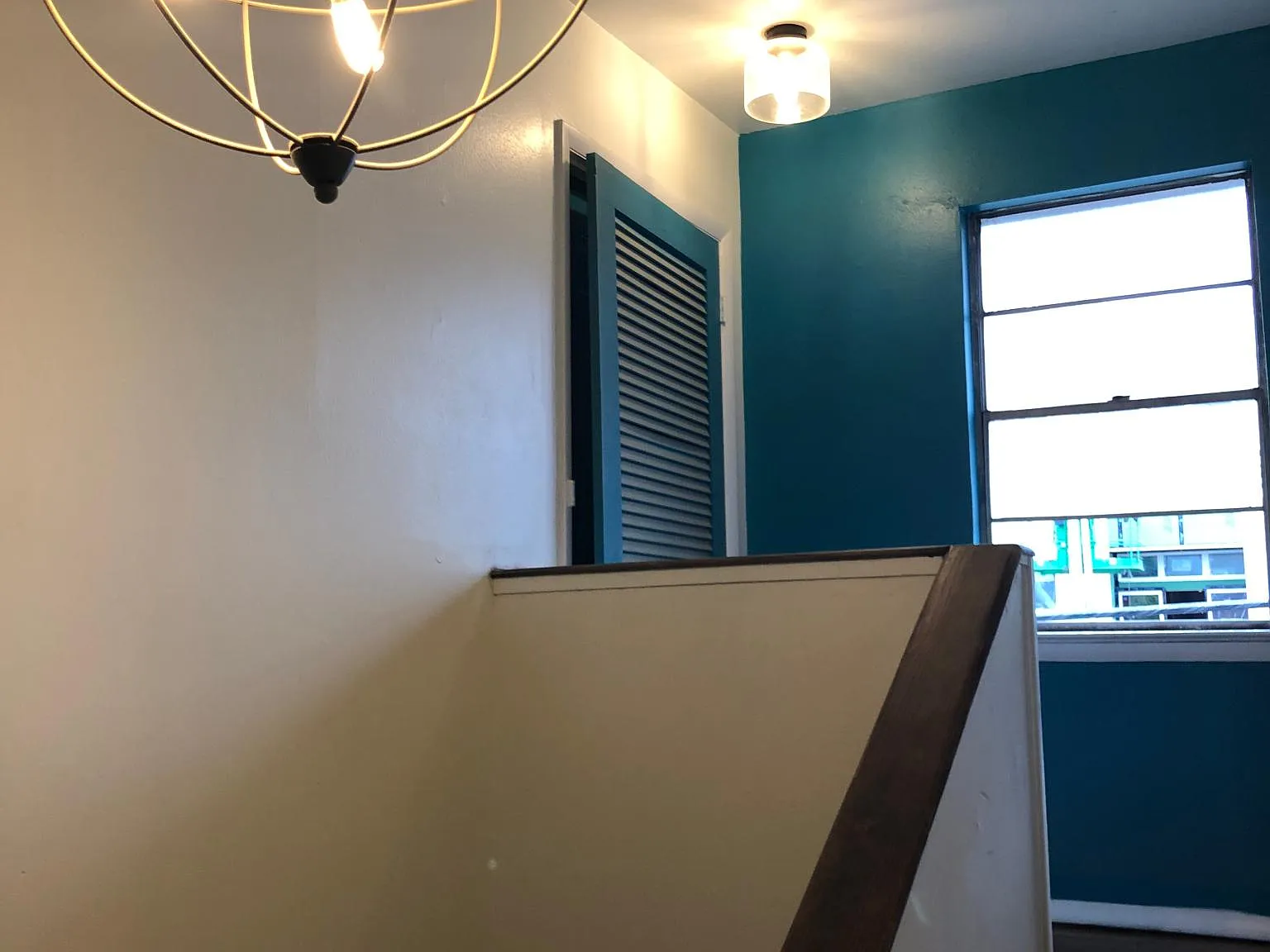 3829 Roseland Ave — Photo 4