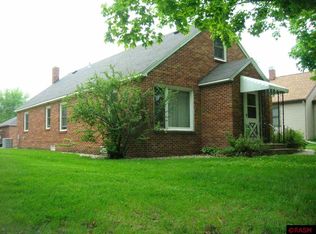 321 E Maine St, Amboy, MN 56010