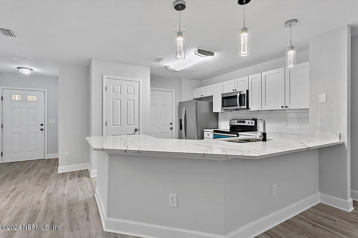 8550 ARGYLE BUSINESS Loop UNIT 502, Jacksonville, FL 32244 Zillow