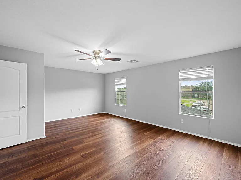 9002 Kerry Prairie Ln — Photo 11