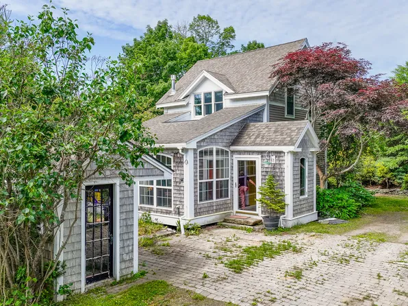 53 Patterson Hill Road, Belfast, ME 04915