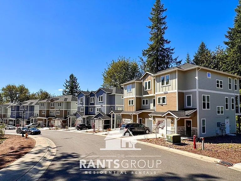 Forest Park Townhomes — Photo 13