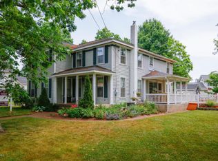 53 Grove St, Galesburg, MI 49053