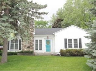 2610 Riverside Dr, Green Bay, WI 54301