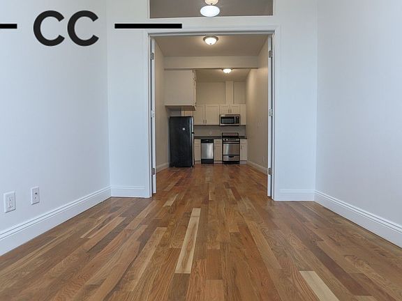 3rd image of 297 Wyckoff Ave #3B