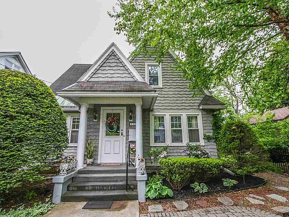 2nd image of 317 Alexander Ave