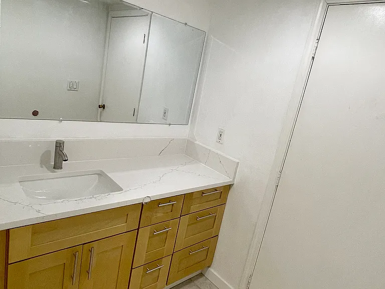 4211 Letitia Ave S — Photo 4