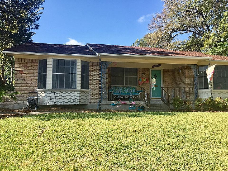 1st image of 2615 Lanecrest Dr