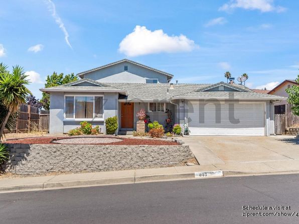 819 Coral Dr