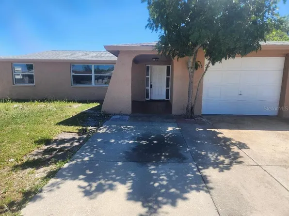 5632 Andrea Dr, Holiday, FL 34690