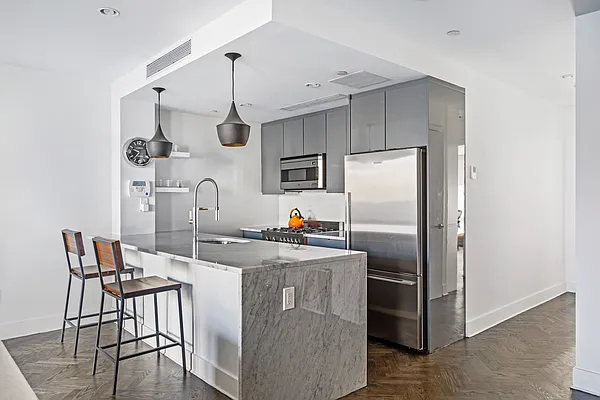 Sold by Compass | media 16