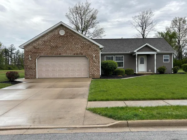 102 Village Pkwy, Jackson Center, OH 45334