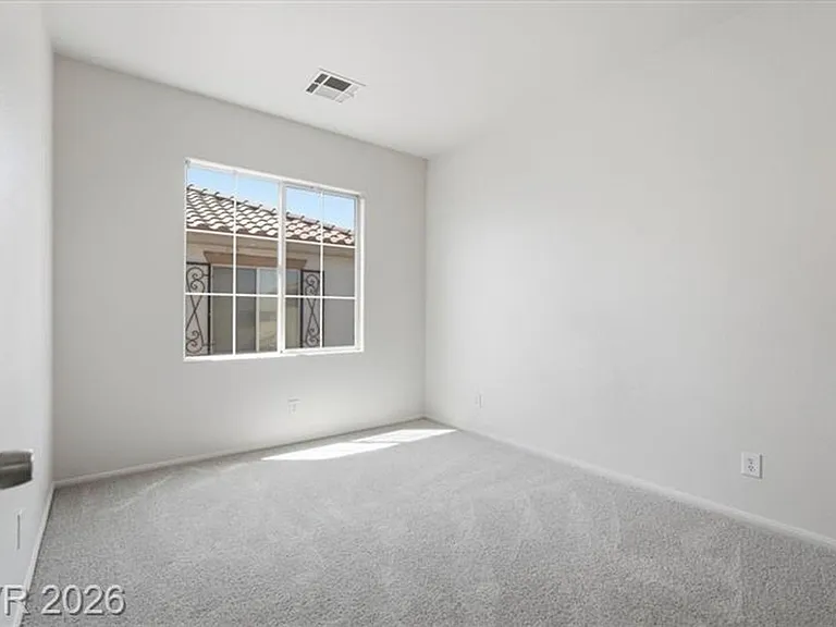 10630 Lessona St — Photo 21