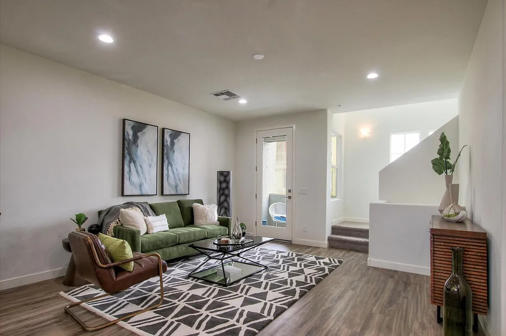 8th & Row Townhomes — Photo 3