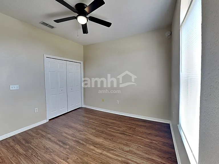 1025 Brenton Manor Dr — Photo 14