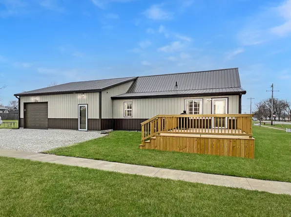 106 W Plumb St, Gifford, IL 61847