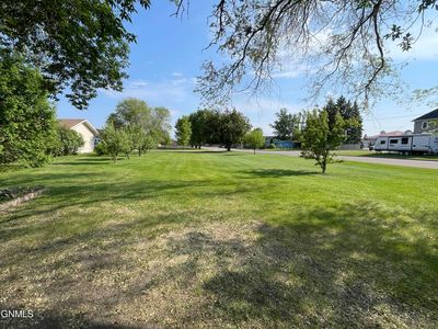 3rd Ave S, Carrington, ND, 58421