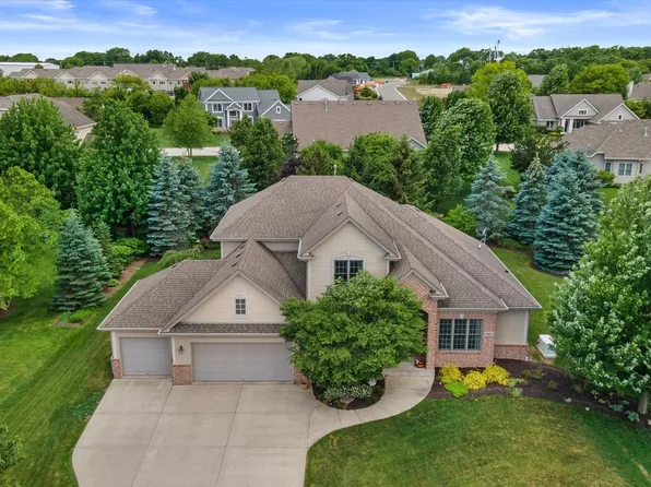 1822 Coach House COURT, Racine, WI 53406