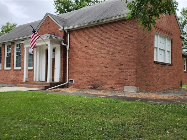 920 Perkinswood Blvd SE, Warren, OH 44483