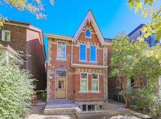 83 Clinton St, Toronto, ON M6G2Y4