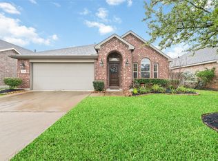 18311 Russett Green Dr, Tomball, TX 77377