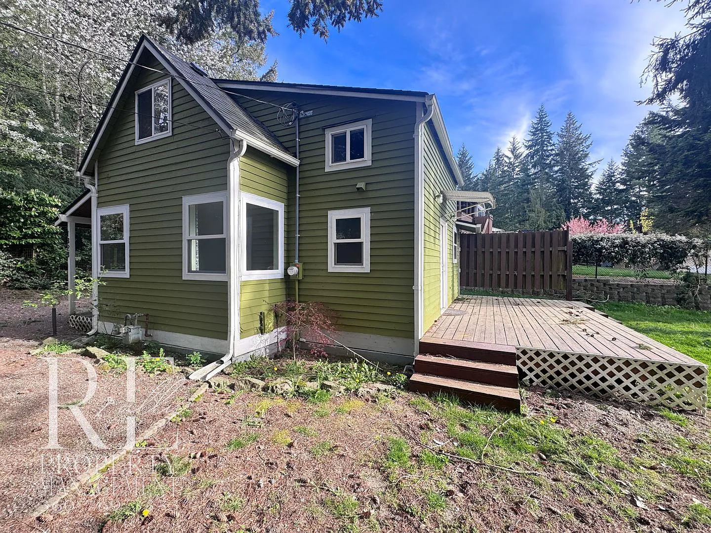Private Retreat with Expansive Yard & Loft Space — Photo 1