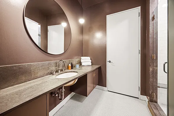 Bathroom, photo 4