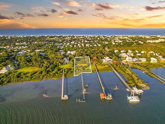 2nd image of 5475 Windantide Rd