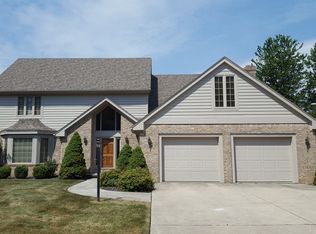 646 S Lallendorf Rd, Oregon, OH 43616