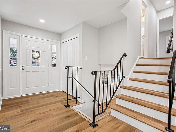 3rd image of 12060 Willowood Dr