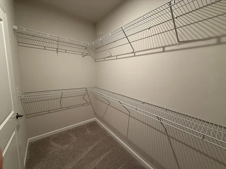 749 Count Fleet Ct — Photo 17