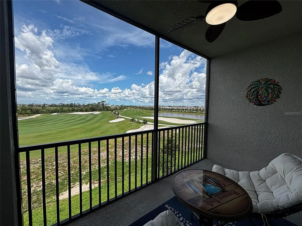 Building Photo - 17625 Opal Sand Dr #304