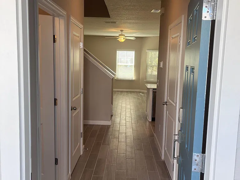 490 Boracay Cir — Photo 10