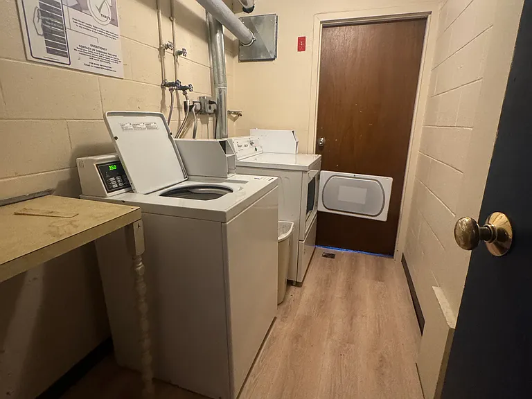 21 Walnut St #2 — Photo 6