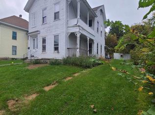 204 Bleecker St, Gloversville, NY 12078