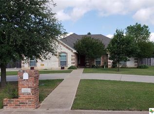 102 River Ranch Rd, Gatesville, TX 76528