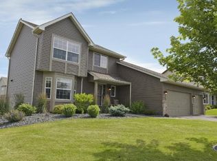 2413 River Bend Trl, Mayer, MN 55360