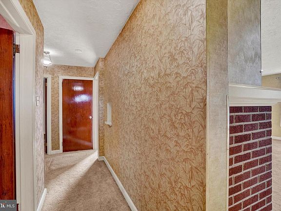 2nd image of 45 N Alwine Ave