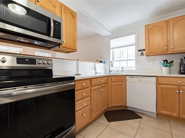 95-101 Rowley St, Providence, RI 02909