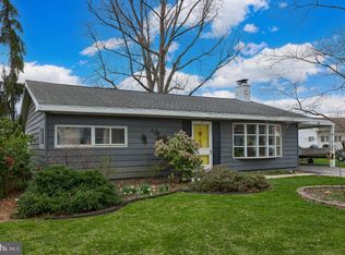 1104 Fireside Ct, York, PA 17404