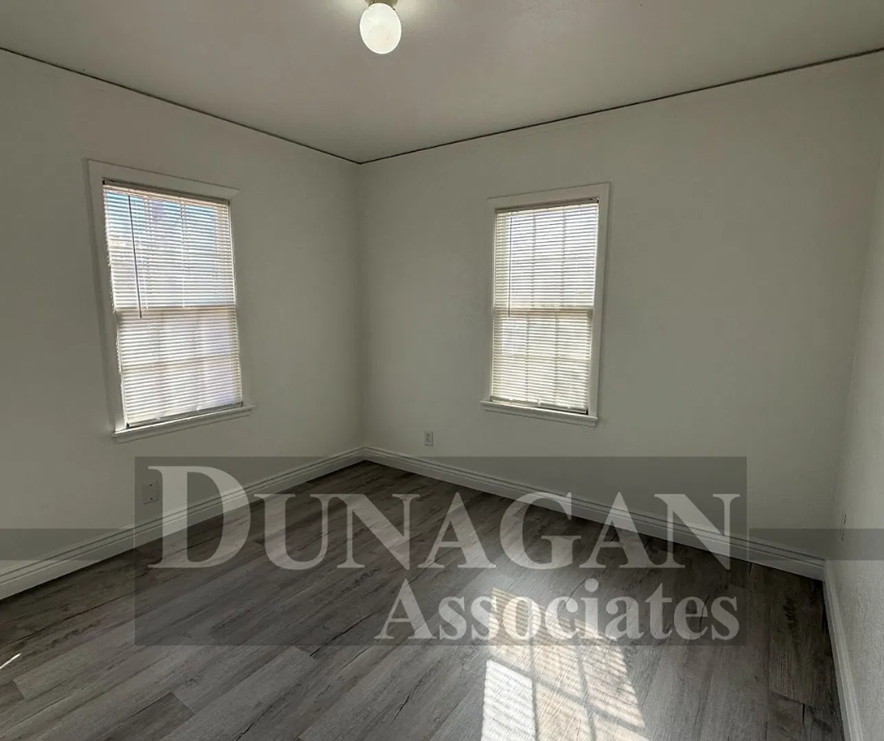2 Bedroom - 1 Bath home!! — Photo 3