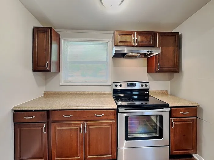 120 Brookside Dr — Photo 7