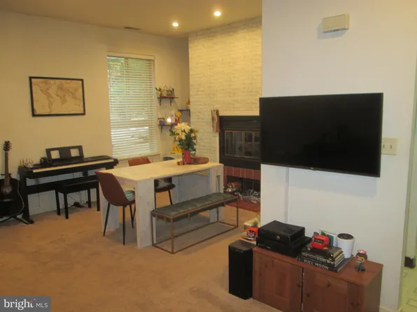 4 W Lee St #R63, Baltimore, MD 21201