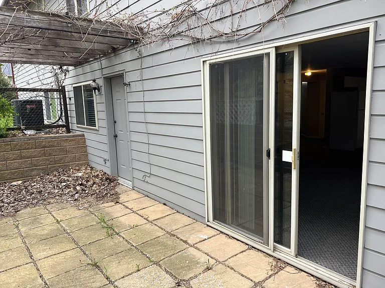 214 Meadowlark Ln #214B — Photo 11