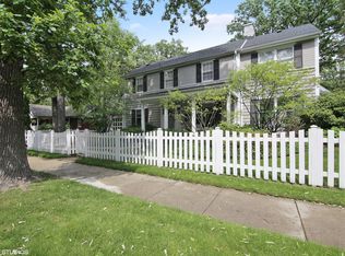 100 13th Street, Wilmette, IL