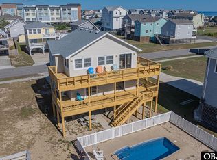 303 E 8th St, Kitty Hawk, NC 27959