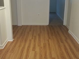 906 N Stonestreet Ave, Rockville, MD