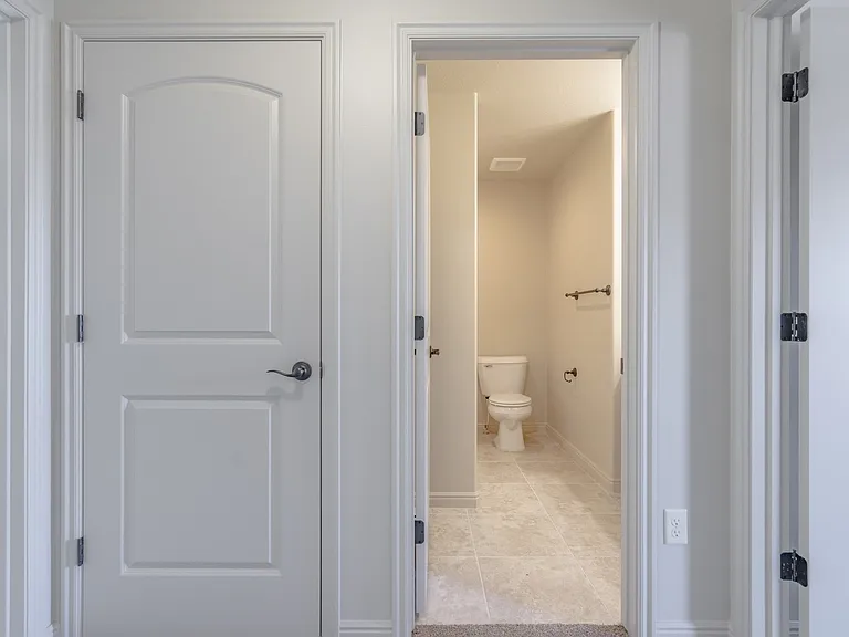 370 W Buena Vista Blvd #111 — Photo 25